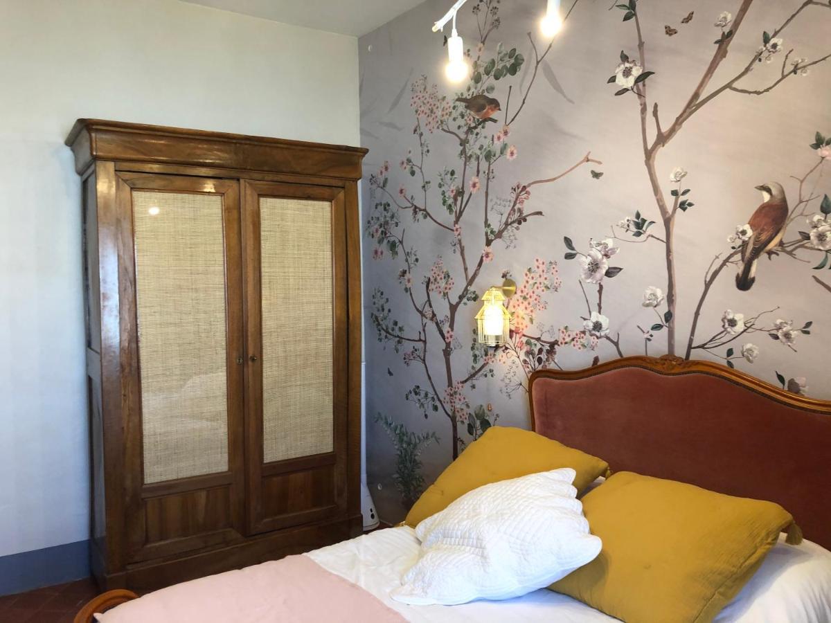 L'Oiseau Bleu Rollier Bed & Breakfast Roubia Exterior photo