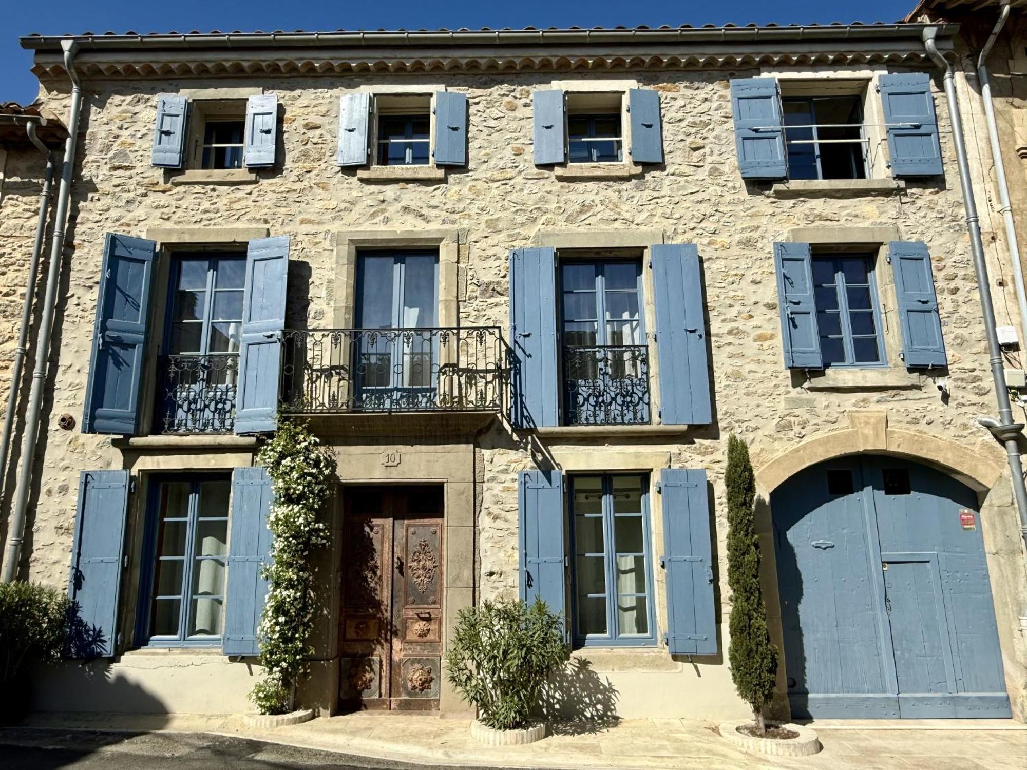 L'Oiseau Bleu Rollier Bed & Breakfast Roubia Exterior photo